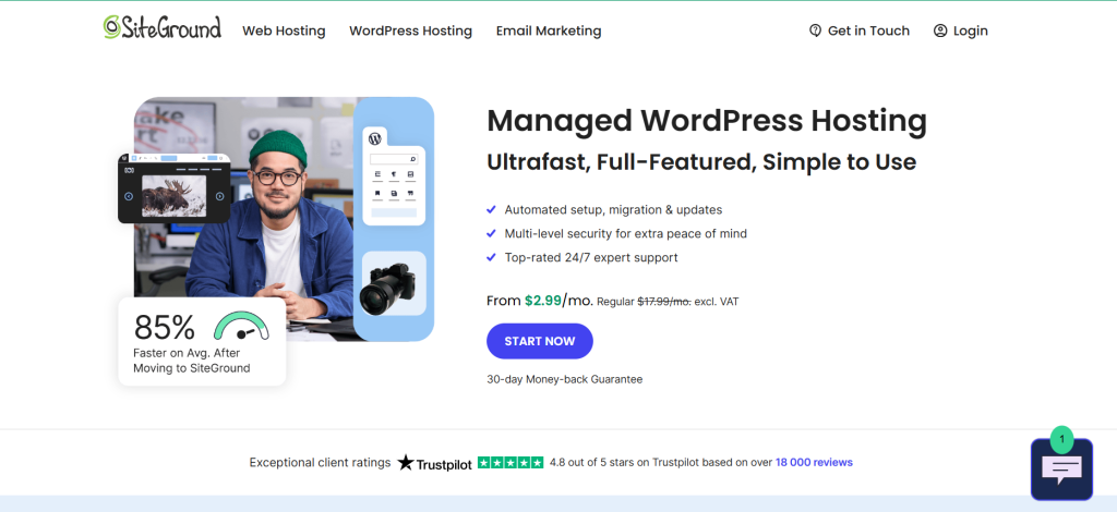 Promotional web page for Managed WordPress Hosting by SiteGround featuring a male presenter, hosting packages, and customer ratings.