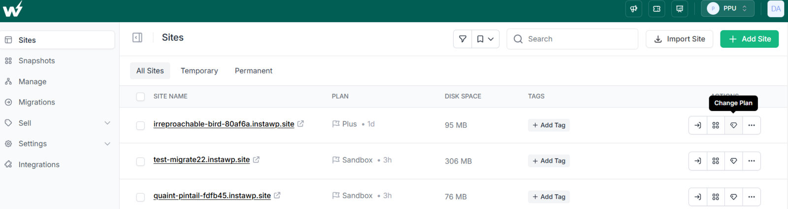 InstaWP Sites dashboard with the Change Plan icon highlighted in the Actions column